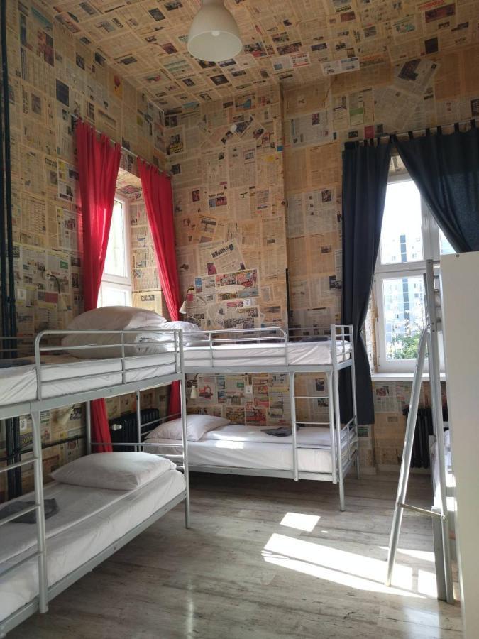 ורשה Oliwka Hostel מראה חיצוני תמונה
