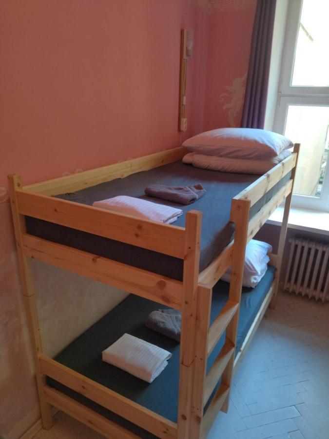 ורשה Oliwka Hostel מראה חיצוני תמונה