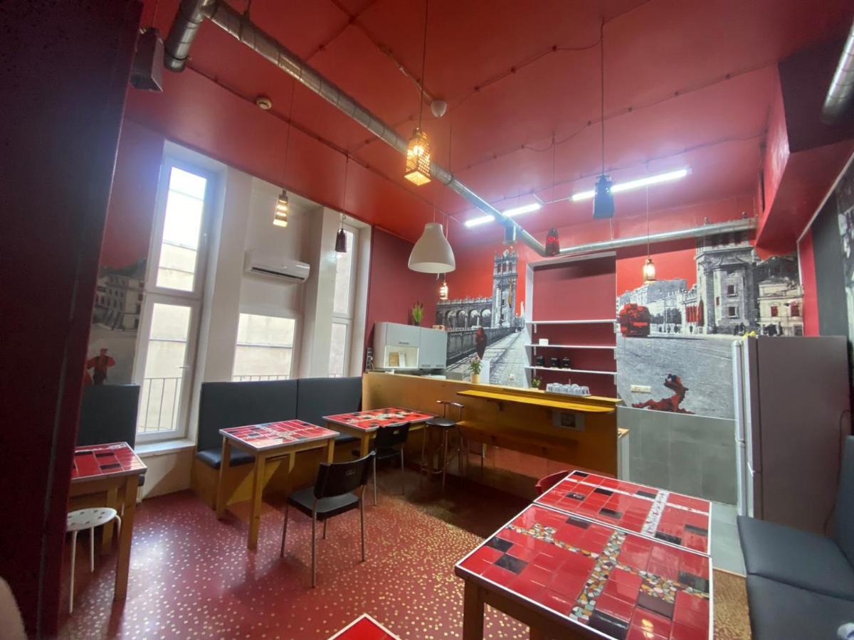 ורשה Oliwka Hostel מראה חיצוני תמונה