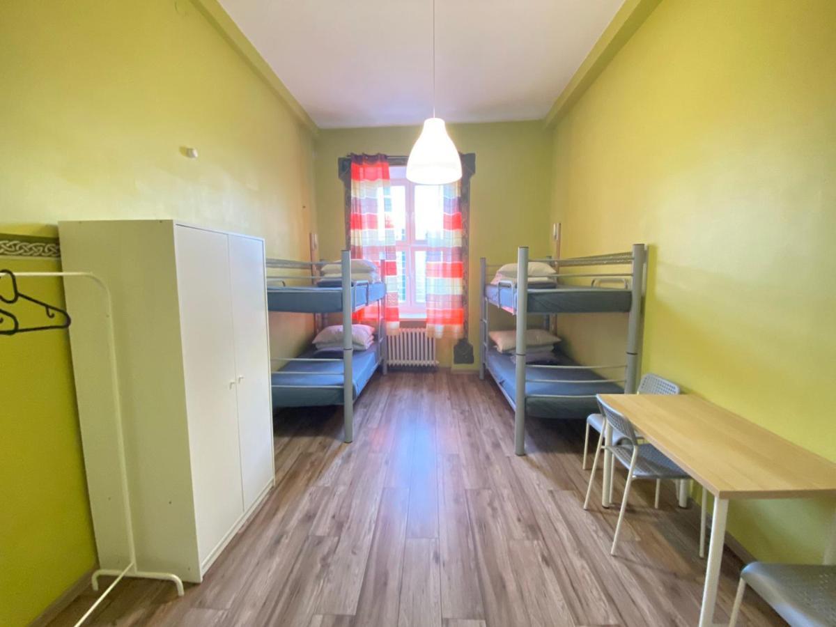 ורשה Oliwka Hostel מראה חיצוני תמונה